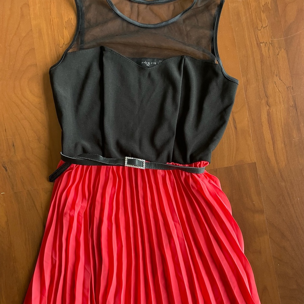 Ruby Rox Dress - Picture 4 of 11